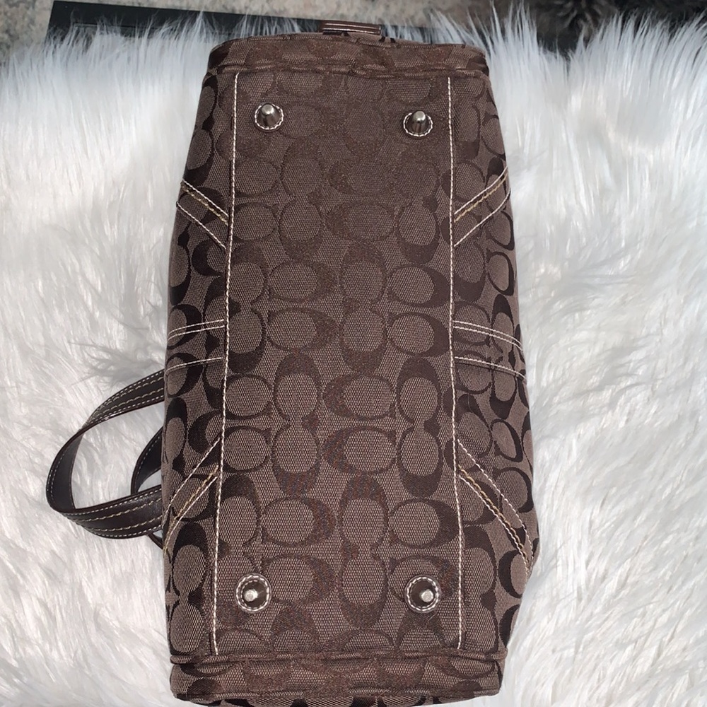 AUTHENTIC Chocolate brown Coach satchel. Perfect condition! - Picture 4 of 8